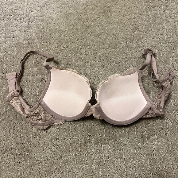 Victorias Secret Dream Angels Push Up Bra Lace Gemstones Nude Pink 32B. - Picture 3 of 4